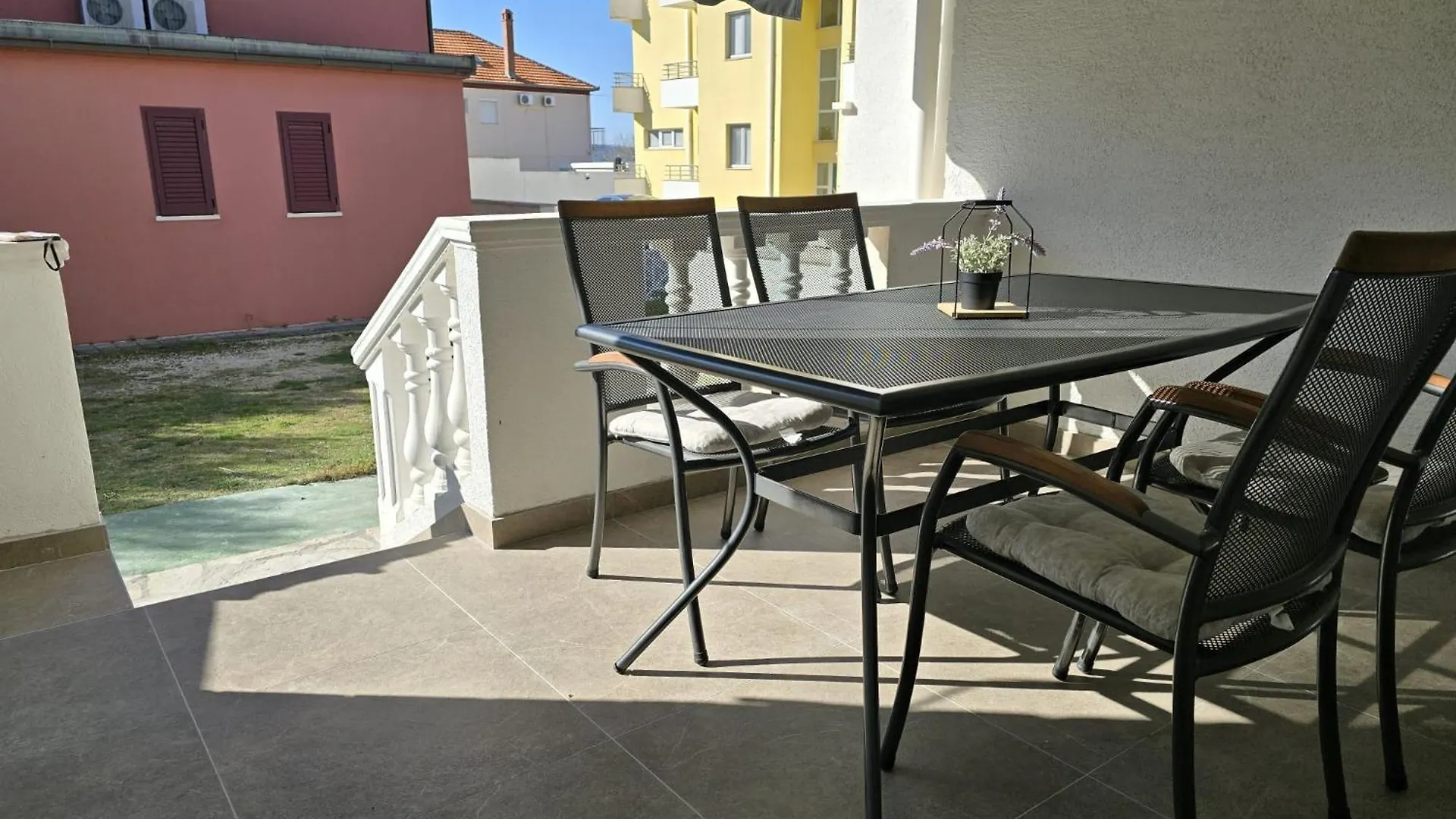 Apartments Pavic Sukošan